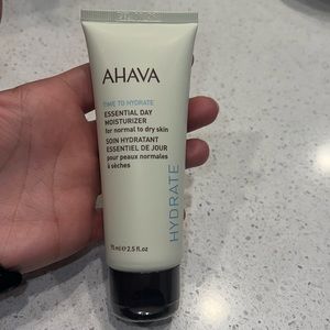 AHAVA Essential Day Moisturizer - 75ml